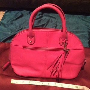 Tignanello - Brand new! Beautiful pink purse🌸
